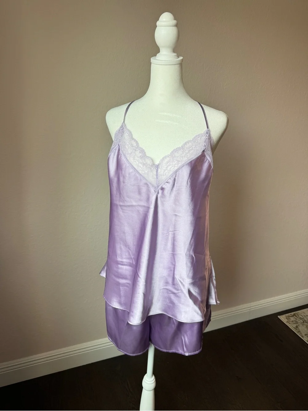 NWT Linea Donatella Lavender Satin Lace Pajama Set XL